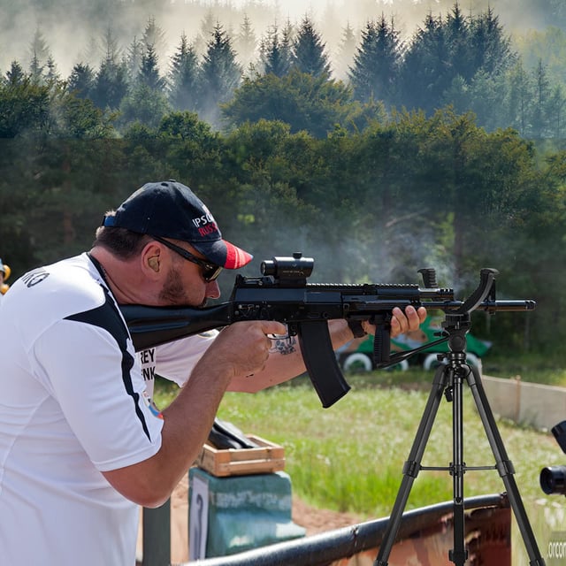 Spotting Scope Tripod, Shooting Tripod and Compact Shooting Stand Rest Hunting V Yoke, with Binoculars Adapter and Removable 360° Rotate Fluid Head, Perfect for Binoculars, Spotting Scope, Shooting - product photo 5 of 5