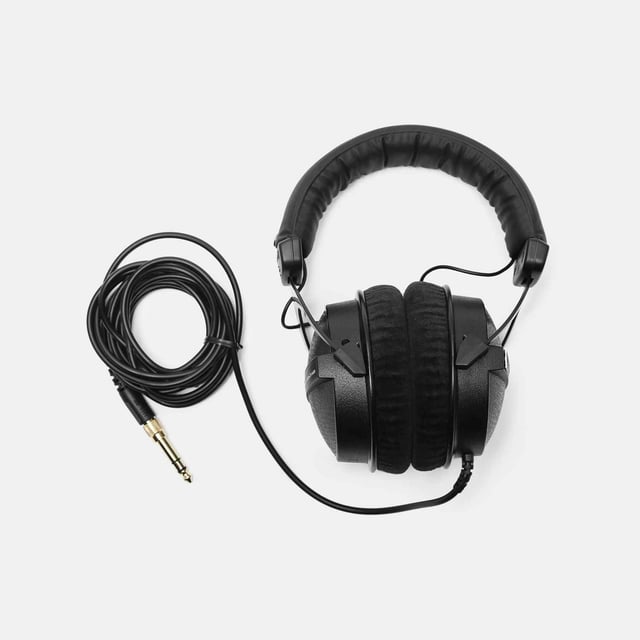 Beyerdynamic DT 770 PRO 80 ohm - product photo 2 of 5
