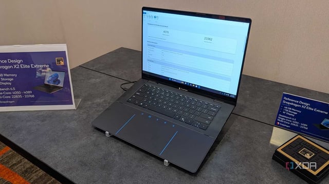 Snapdragon X2 Elite Extreme vs Apple M4 Pro vs AMD Ryzen 9 9950X vs Apple M3 Pro vs Snapdragon X Elite Max+ 395 - product photo 4 of 5