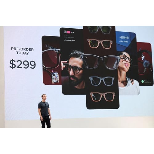 Meta smart glasses Ray-Ban style design