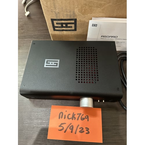 Schiit Asgard 3 front panel and volume knob