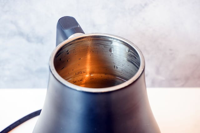 Best Electric Kettles 2026 - product photo 4 of 5