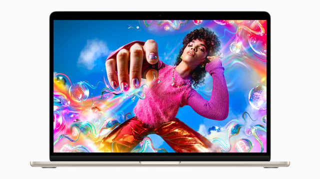 Apple 2026 MacBook Air 15-inch Laptop with M5 chip: Built for AI, 15.3-inch Liquid Retina Display, 16GB Unified Memory, 512GB SSD, 12MP Center Stage Camera, Touch ID, Wi-Fi 7; Midnight - product photo 5 of 5