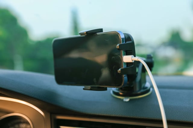 VANMASS【85+LBS Strongest Suction & Military-Grade 2026 Ultimate Car Phone Mount【Patent & Safety Certs】 Cell Phone Holder Truck for Dashboard Windshield Vent for iPhone 17 Pro Max 16 15 Camera Mounts - product photo 5 of 5