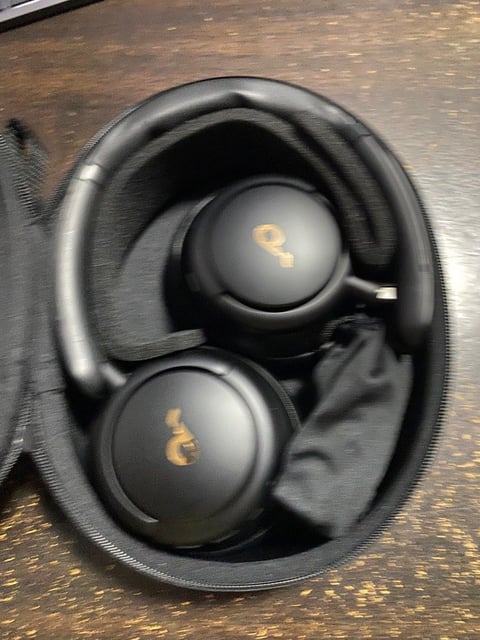 Soundcore Q30 by Anker, Hybrid Active Noise Cancelling Headphones, Multiple Modes, Hi-Res Audio, Custom EQ via App, 50H Playtime, Comfortable Fit, Bluetooth, Multipoint Connection - product photo 4 of 5