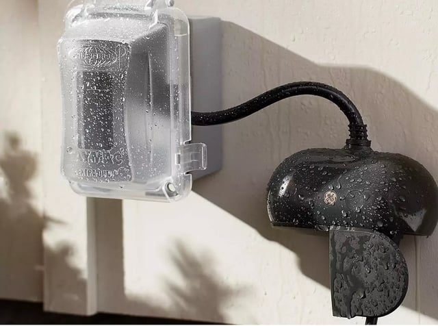 Cync Smart Plug - product photo 2 of 5