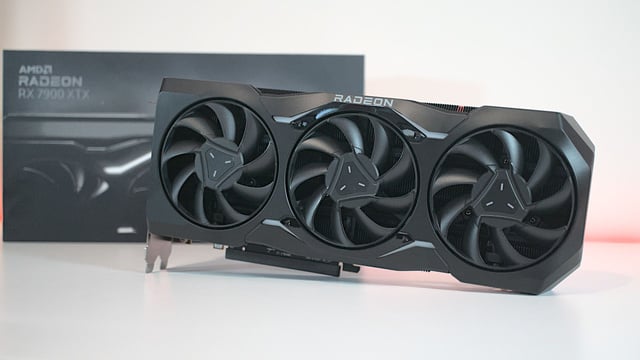 AMD Radeon RX 7900 XTX - product photo 5 of 5