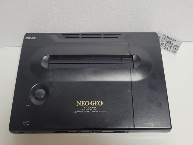 SNK NeoGeo AES vs Plaion NeoGeo AES+ - product photo 2 of 5