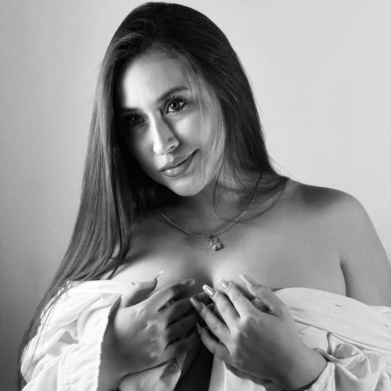 Amy Rosse  live cam