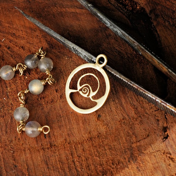 Abundance (SHEFA)  Pendant Gold Small