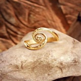 טבעת גלקסיה זהב עם אבנים