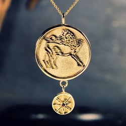 Colgante Talismán con el Sol en Leo de Oro 14K (*Limited Edition*)