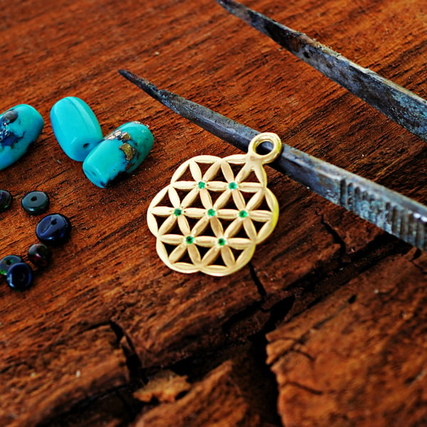 Inlaid Seed of Life Pendant Gold Small