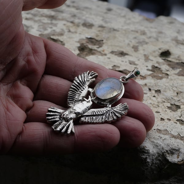 The Divine Messenger Silver