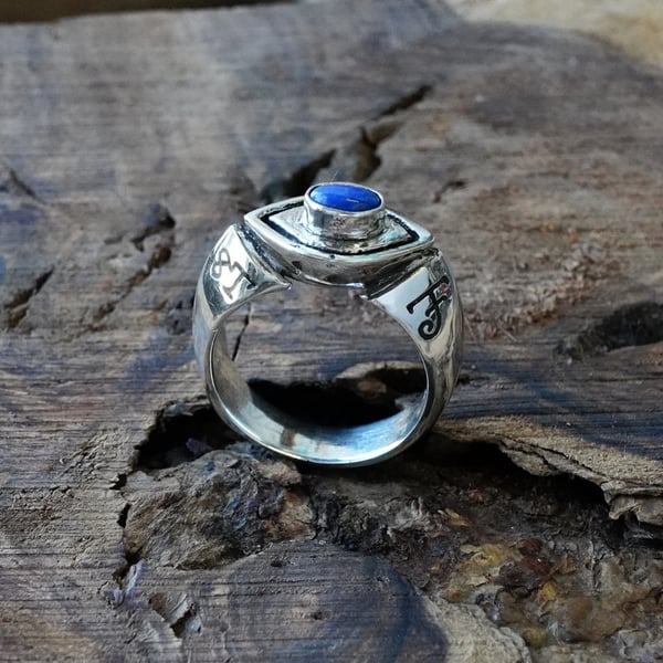 Cosmic Eye Venus in Pisces Ring Silver