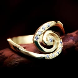 Inlaid Galaxy Ring Gold