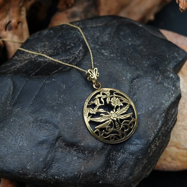 Samurai Dragonfly Pendant Gold