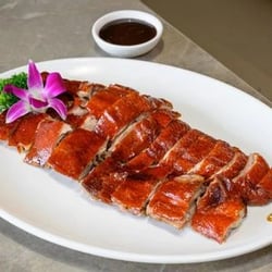 Kam's Roast Central Eastville Michelin Guide - Thai Pass