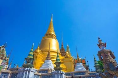 Grand Palace and Emerald Buddha Guided Tour - Thai Pass