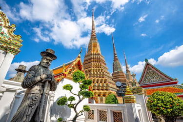 (Free eSIM) Half Day City Temples & Grand Palace with Halal Buffet Lunch
