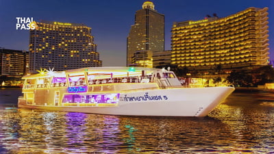 Chao Phraya Cruise at ASIATIQUE The Riverfront Pier