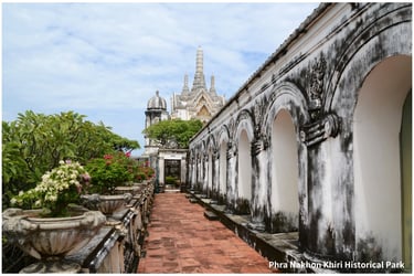 Hua Hin Railway Station + Phra Nakhon Khiri Day Tour - Thai Pass