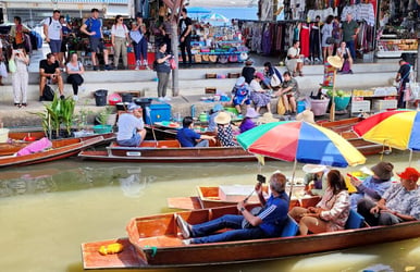 Half Day Damnoen Saduak Floating Market Tour with Thai Halal Set Lunch (Free eSIM)