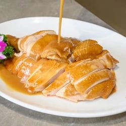 Kam's Roast Mega Bangna Michelin Guide - Thai Pass