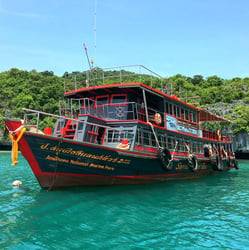 Angthon Marine National Park and Kayaking Experience Tour by Big Boat from Samui