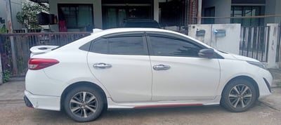 Sedan.jpg