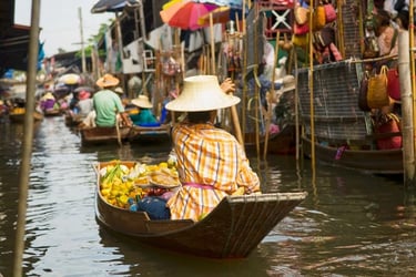 From Bangkok: Maeklong Railway Market and Damnoensaduak Floating Market with English Guide