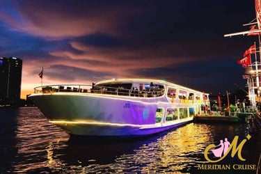 Meridian Dinner Cruise in Bangkok
