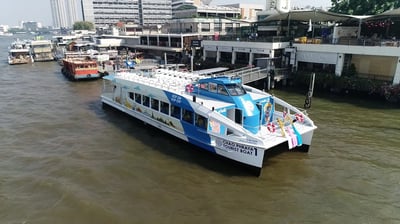 chao phraya tourist boat