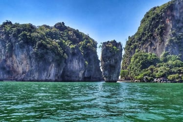 James Bond Phang Nga