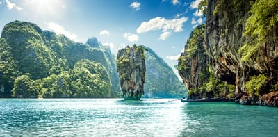 Phang Nga Bay Bioluminescent & Sea Canoes Speedboat Tour from Phuket with Transfer