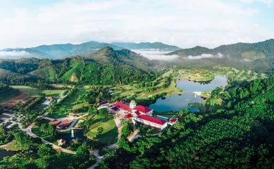 Golf in Katathong with 18 Holes and 72 Par