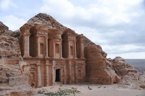 Petra Treasury Tour