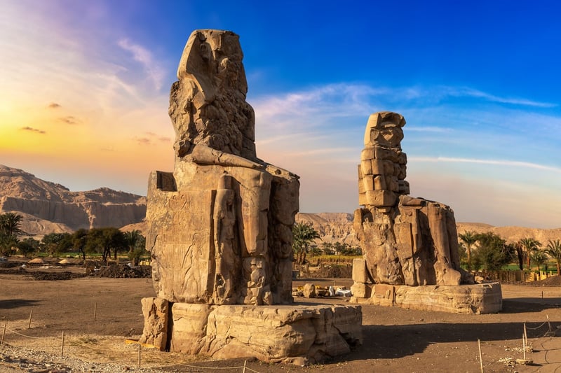 Colossi Of Memnon On A Valley Of The Kings Tour
