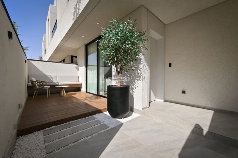 Greenfields Projects 14