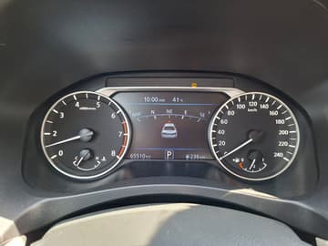 نيسان التيما