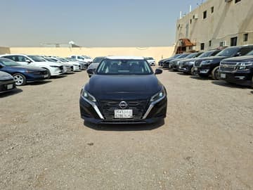 نيسان التيما