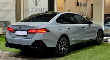 بي ام دبليو BMW 520i M - Kit (2025) 