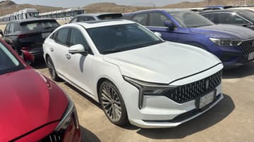 FAW B70 PRE - 2023