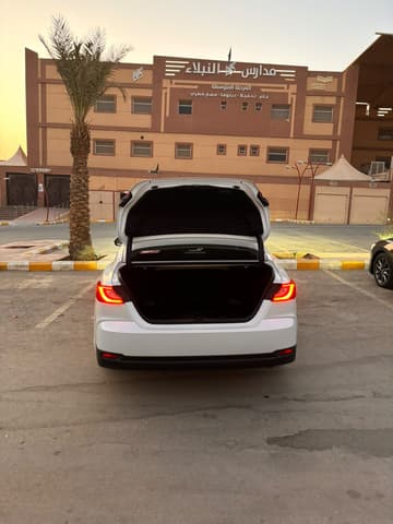 تويوتا كامري / 2025
