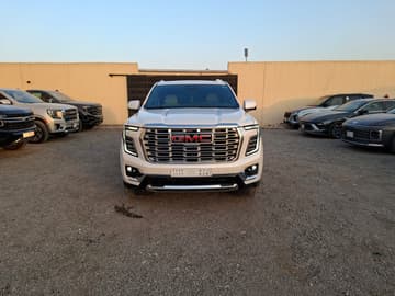 جي ام سي  يوكن دينالي  - 2025