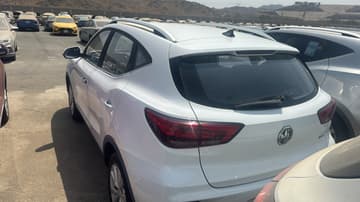 أم جي  ZS STD -2023
