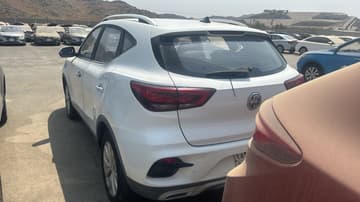 أم جي  ZS STD -2023