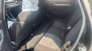 أم جي  ZS STD - 2023