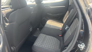أم جي ZS STD - 2023