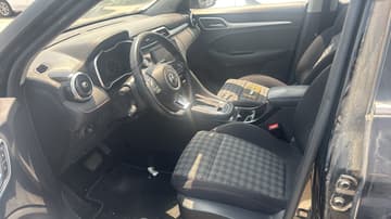 أم جي ZS STD - 2023